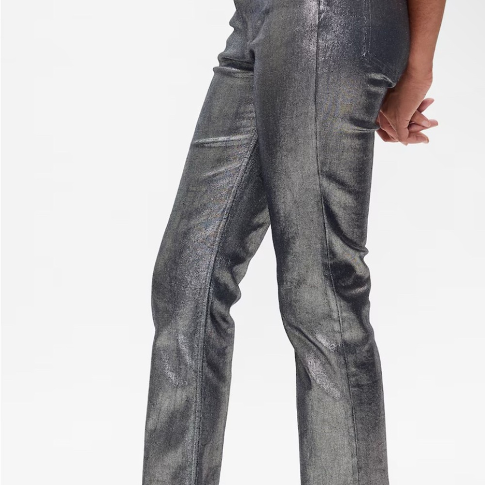 High Rise Metallic '90s Straight Jeans - Picture 3 of 7